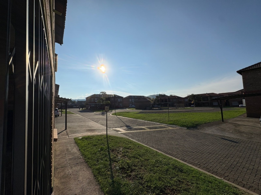 2 Bedroom Property for Sale in Waterval East North West